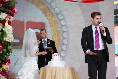 During the less exciting moments of the ceremony in London, TLC brought out its live event components, including the wedding of three couples. Each wedding was accompanied by a showing of a Say Yes to the Dress segment as well as a cake cutting on stage. The cakes were made by Carlos Bakery, a company from TLC's show the Cake Boss.