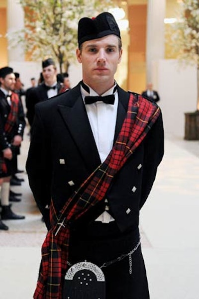 Bagpipers dressed in McQueen tartan not only announced the arrival of V.I.P.s at the foot of the museum's steps, but also served as ushers for the evening.