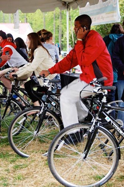 O-Power set up a biking station to generate energy that would help offset the event's carbon footprint.