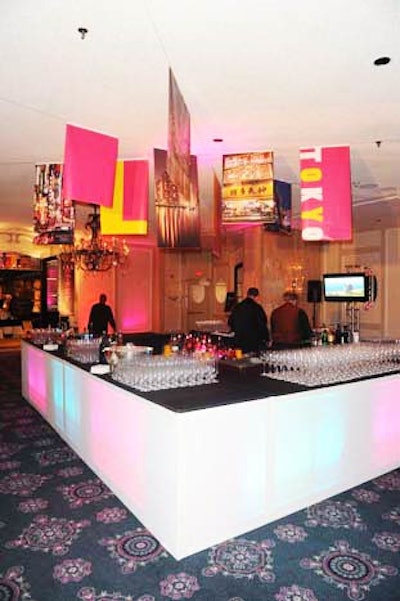 The modern urban vibrancy of Tokyo inspired the decor of the reception area.