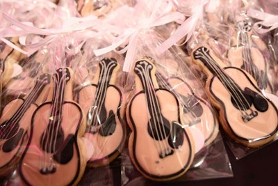 Event staffers passed out guitar-shaped cookies as favors at the end of the night.