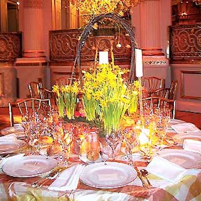Ron Wendt Design used live daffodils for a pretty springtime look for Memorial Sloan-Kettering Cancer Center annual Awards for Excellence. After the event, the flowers were donated to the New York Restoration Project, which will replant them around New York.