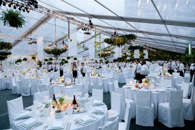 The H shape continued through the decor in the tent, recreated from construction materials such as 2- by 6-inch pipes and rebars and suspended from the ceiling.
