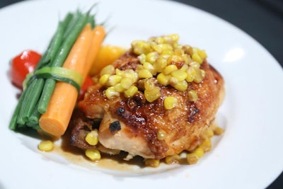 New York-based and kosher Foremost Caterers prepared a main course of capon stuffed with challah, peaches, and raisins.