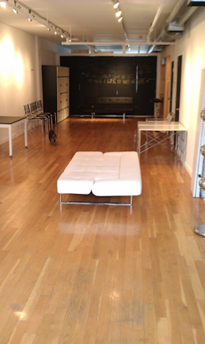 With room for as many as 150 people, the loft and photo gallery is suited for corporate dinners and luncheons, photo shoots, and small receptions. Blackboard walls in the space can be customized.