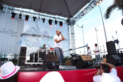 Rap artist Ludacris performed a free show for fans before the game.