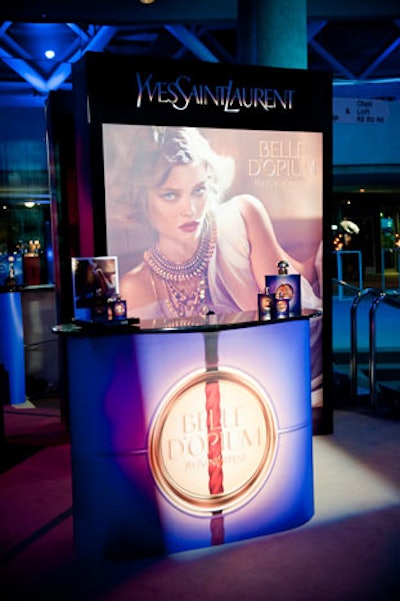 Guests could spritz Yves Saint Laurent's Belle d'Opium perfume on site, and gift bags held samples of the product.