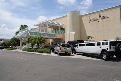 Prior to the limo hunt, participants gathered for a breakfast reception at Neiman Marcus with catering by Datz Tampa.