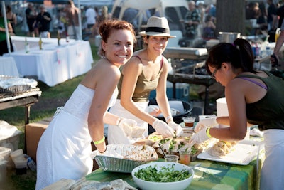 At their prep station, reps from the Goddess and Grocer and Feast made grilled naan sandwiches stuffed with house-made pickles and market vegetable salad.