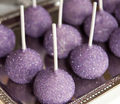 To promote Hpnotiq’s lavender spirit, Harmonie, at a Buzz Girls event at Frédéric Fekkai, Custom Candy Buffet Bars created eye-catching, sugar-coated cake pops on a stick in an on-theme hue.