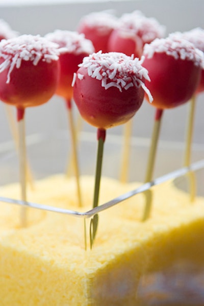 A practical option at a standing function, Marigolds and Onions offers bite-size cake pops. The pops come in a number of flavours, like New York cheesecake dipped in red chocolate and covered in toasted coconut.