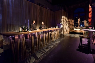 In the cocktail area, PBD designers used bamboo and other nature-inspired elements. The evening's specialty drink was a plum Palmyra.