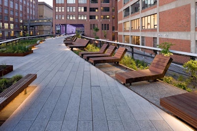 Named for supporters Barry Diller and Diane von Furstenberg, the Diller-von Furstenberg Sundeck is the outdoor section between the 14th Street Passage and the Chelsea Market Passage. The space, which can be rented in conjunction with either of the adjacent areas, has the capacity for 500-person receptions.