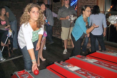 SkeeNation organizes skeeball tournaments, replete with cocktails and snacks, for groups of 50.