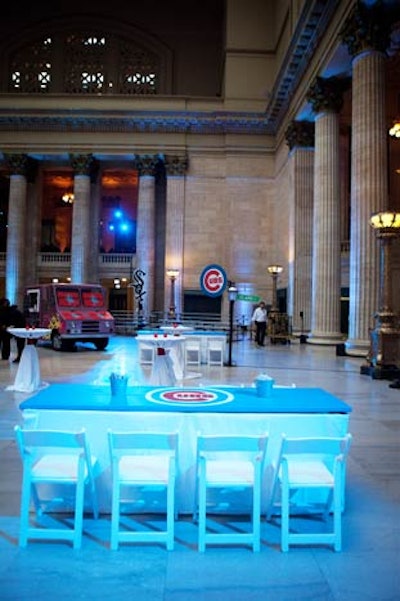 The Cubs logo appeared in glowing furniture rentals from Kehoe Designs.