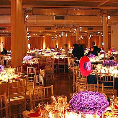 The Museum of Modern Art hosted 950 guests for dinner at the Metropolitan Pavilion.