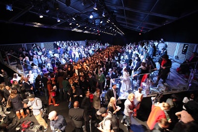 Crowds at LG Fashion Week