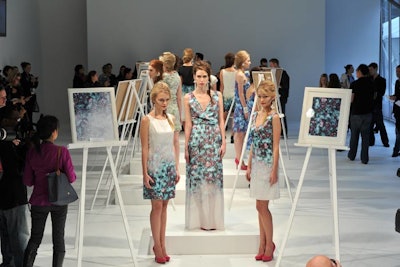 Sarah Stevenson Show at LG Fashion Week
