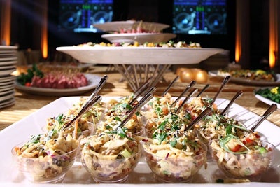 Ridgewells provided hors d'oeuvres like dishes of tuna tartare and soba noodles.