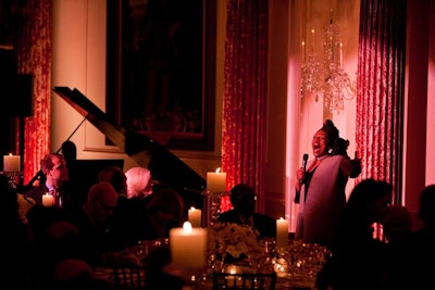 Opera singer Jessye Norman performed prior to dinner.
