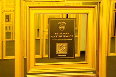 Embracing social media as a tool for invited guests to share their experiences at the show, Versace and H&M lined the entrance hall with large QR code signs, so that information could be spread quickly via Twitter and Facebook.
