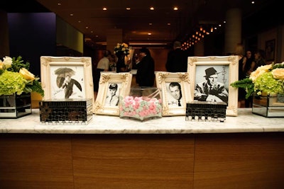 Photos of other stars from the period added to the decor.
