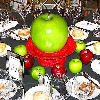 The Lower East Side Tenement Museum's benefit had a school-related theme, with green and red apples and other schoolhouse staples serving as centerpieces.