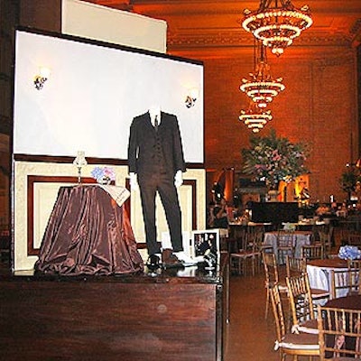 The premiere party for Dreamworks' Oscar-baiting film Road to Perdition took over Vanderbilt Hall in Grand Central Terminal.