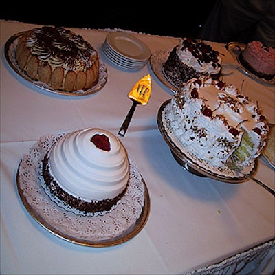 Gigi Grill of Gigi's Creations brought delicious deserts from the Alpine Pastry Shoppe (our favorite: the chocolate mousse cake).