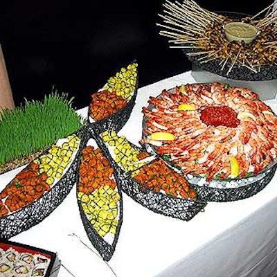 The Catering Company's food spread in the green room at the VH1/Vogue Fashion Awards included shrimp cocktail and hand-tied crepe bundles filled with Thai vegetables.