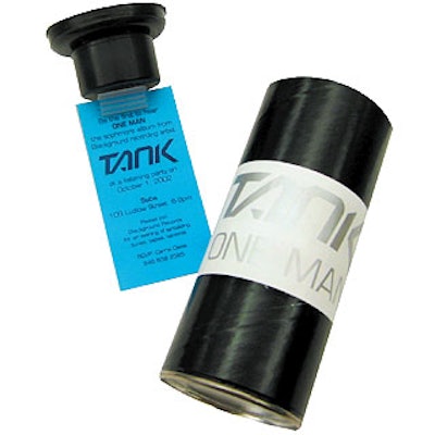 E2607sho 02 1118 Tankinvite 1 320