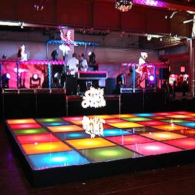 At the Sims Online launch party at the Altman Building, Largent Studios designed and built a Saturday Night Fever-esque dance floor in front of a DJ booth. Go-go dancer platforms flanked the sides of the DJ booth.