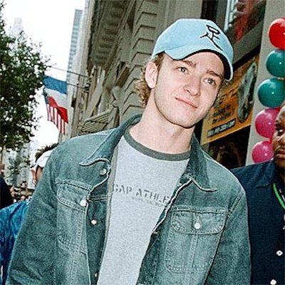 Balloons provided by Planet Hollywood greeted ´N Sync band member Justin Timberlake.