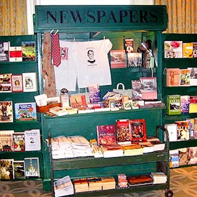 The museum smartly showcased its gift shop's merchandise in a newsstand.