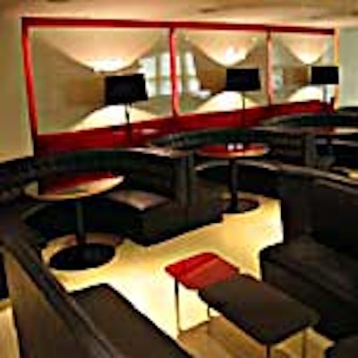 E3210disc Canalroom 152