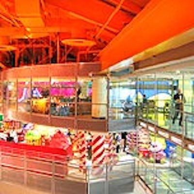 E3229disc 03 1001 Toysrus 1 152