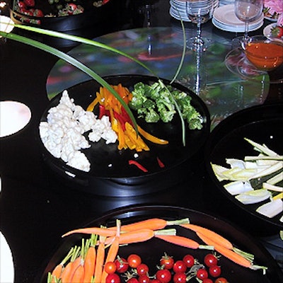 Guests at the “City in the Pink” cocktail party sampled wines from Mionetto Wines and cheeses and raw veggies catered by Tentation.