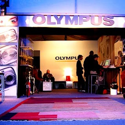 The Olympus lounge offered custom-designed furniture and computers.