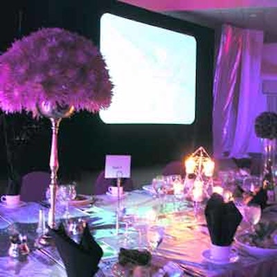 Mark Miller—Á La Carte's in-house lighting designer—used colored gels, projections and candles to set the mood.