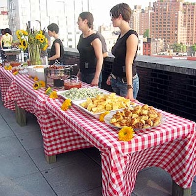 The salon's house chef served a buffet of upscale versions of classics like barbecue beef, tofu and veggie skewers, carrot and raisin salad, potato salad, biscuits and cornbread.