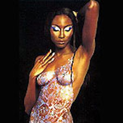 E386disc 00 1011 Entertainment Tarameadows 1 152