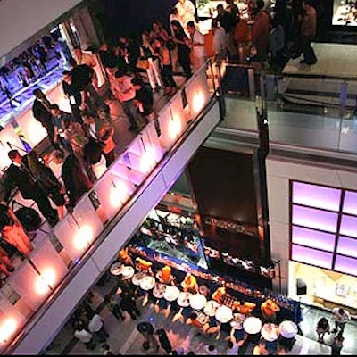 The New York host committee planned a gala media welcome at the Time Warner Center for 6,000 members of the press attending the Republican National Convention.