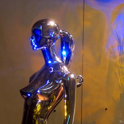 Chrome mannequins in the space reflected light and added a modern twist.
