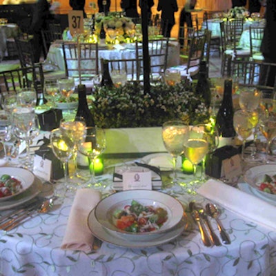 Restaurant Associates served a three-course dinner upon vine-patterned tablecloths designed by Avi Adler. (Photo by Brigitte Bolanos)
