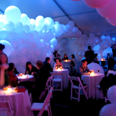 The Architectural League of New York's Beaux Arts ball's Blue Room theme used a multitude of balloons and lighting.