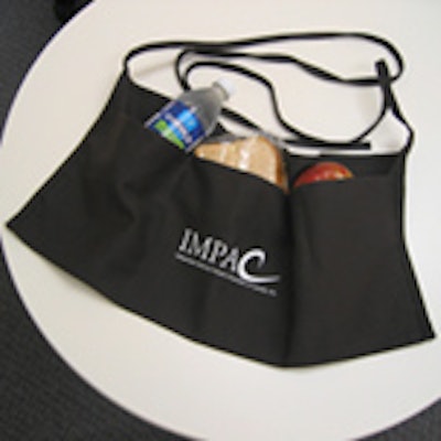 E413111 04 04 Impac Apron 1 152