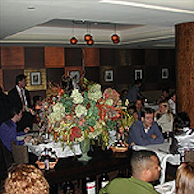 E420disc 00 1025 Venue Longacresteakhouse 1 152