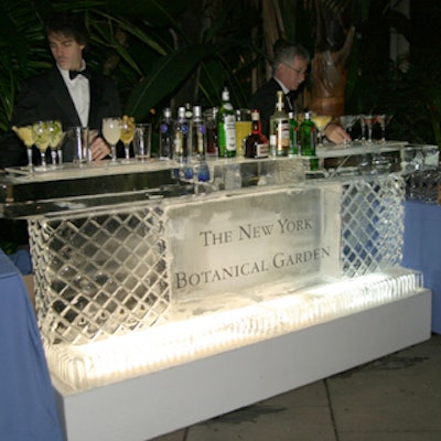 Okamoto Studio sculpted a bar out of ice.