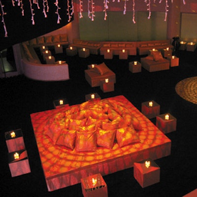 The Solomon R. Guggenheim Museum's rotunda sparkled with gold for this year's Young Collectors Council Artist's ball.