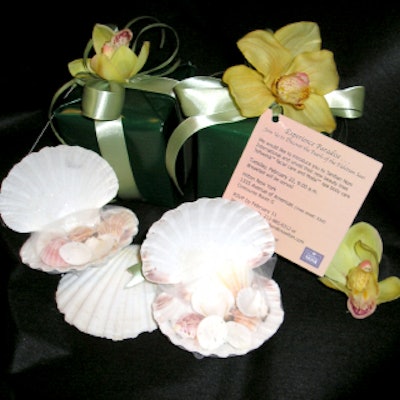For a press breakfast at the Hilton New York for Tahitian Noni spa products, Fun by the Basket designed invitations in seashells containing pearls.